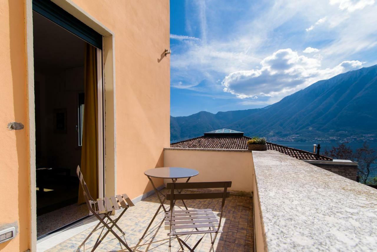Al Pontile - The House Of Travelers Sala Comacina Exterior foto